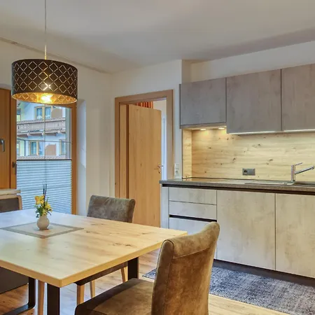 Lägenhet Alpenrose Tux